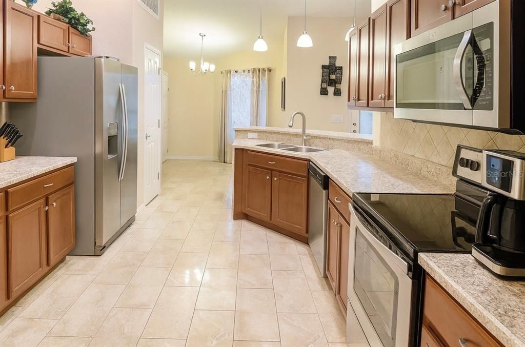 For Sale: $314,900 (4 beds, 2 baths, 1848 Square Feet)