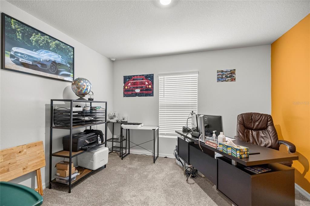 For Sale: $295,000 (4 beds, 2 baths, 1828 Square Feet)