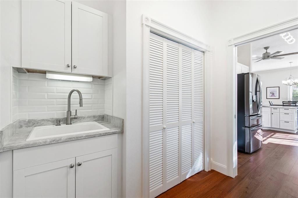 待售: $515,000 (3 贝兹, 2 浴室, 1724 平方英尺)