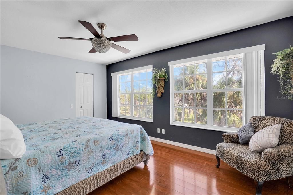 For Sale: $525,000 (3 beds, 2 baths, 1694 Square Feet)