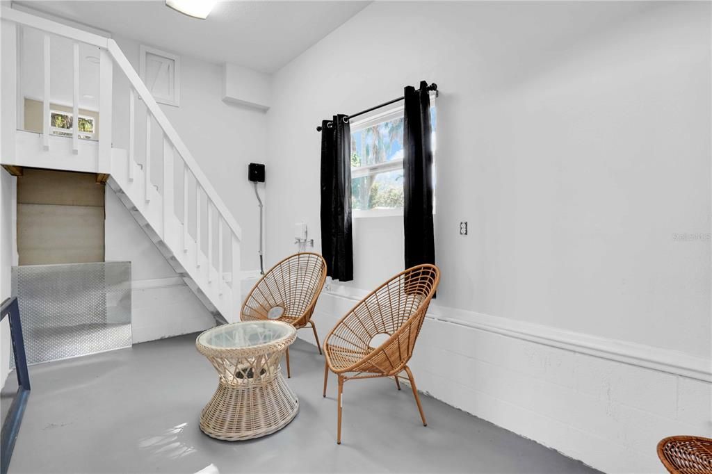 For Sale: $525,000 (3 beds, 2 baths, 1694 Square Feet)