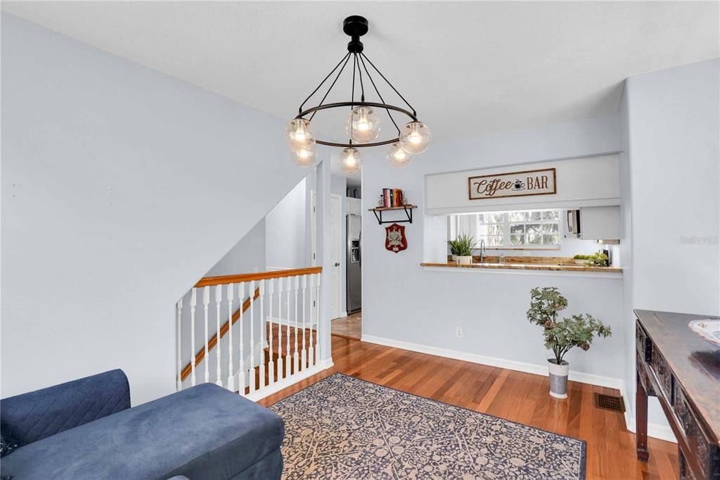 For Sale: $525,000 (3 beds, 2 baths, 1694 Square Feet)