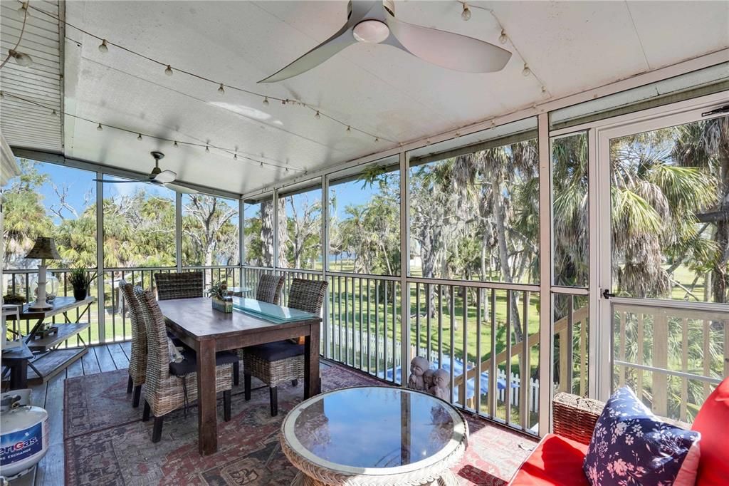 For Sale: $525,000 (3 beds, 2 baths, 1694 Square Feet)