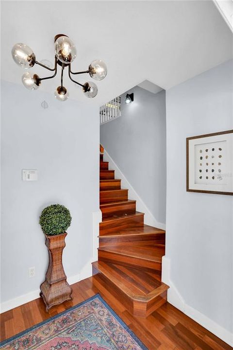 For Sale: $525,000 (3 beds, 2 baths, 1694 Square Feet)