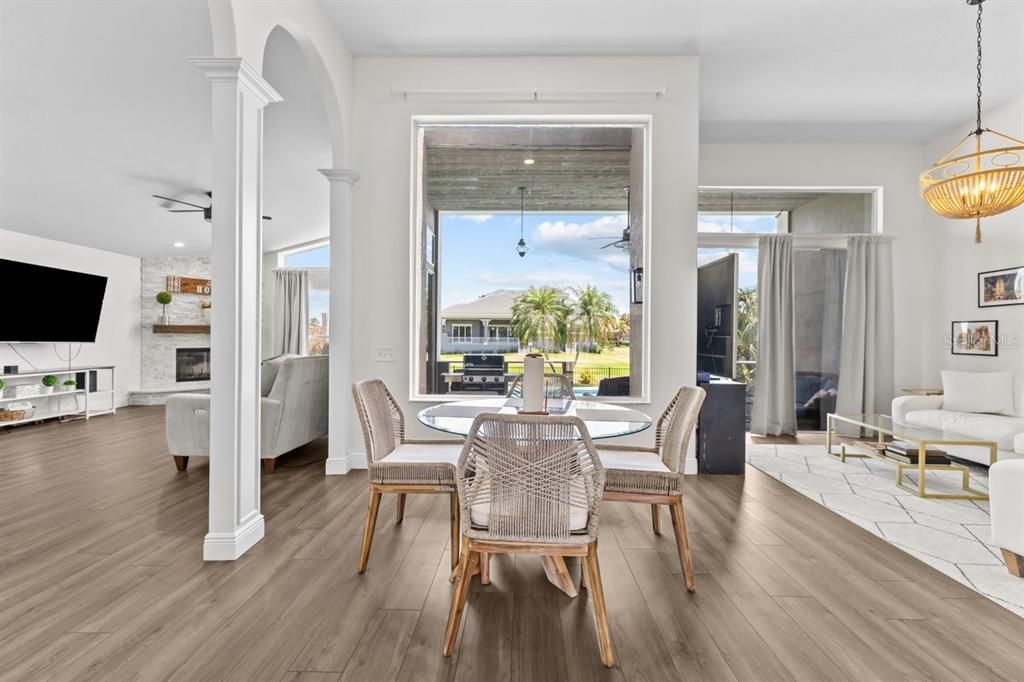 For Sale: $650,000 (4 beds, 2 baths, 2588 Square Feet)