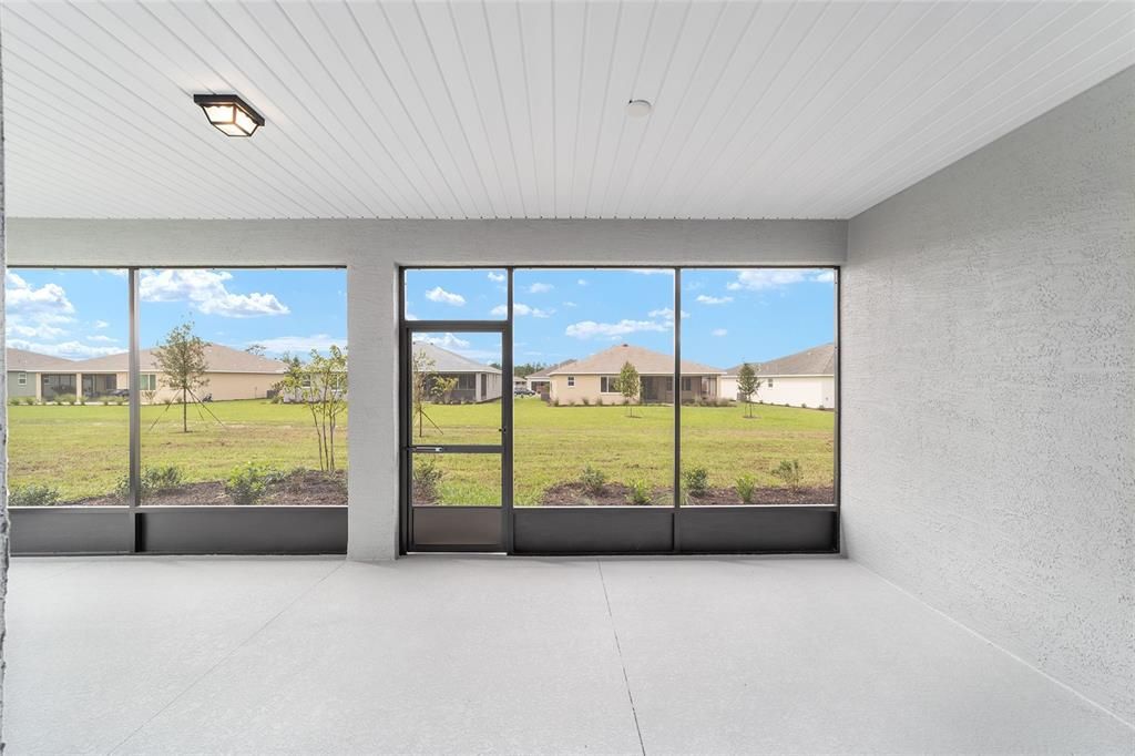 For Sale: $360,000 (2 beds, 2 baths, 1718 Square Feet)