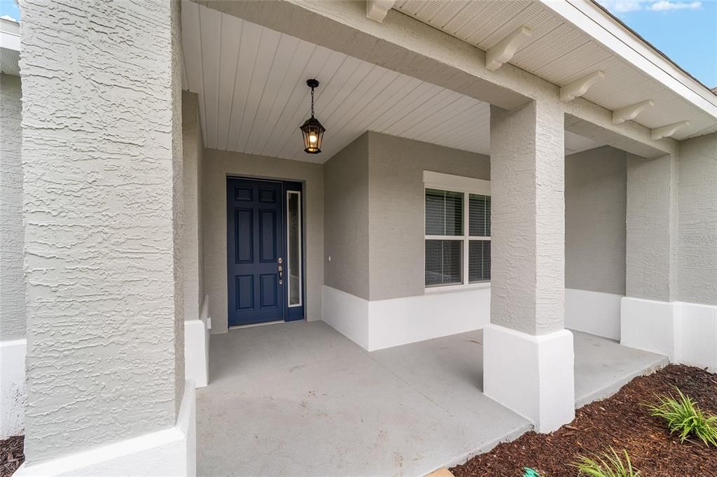 For Sale: $360,000 (2 beds, 2 baths, 1718 Square Feet)