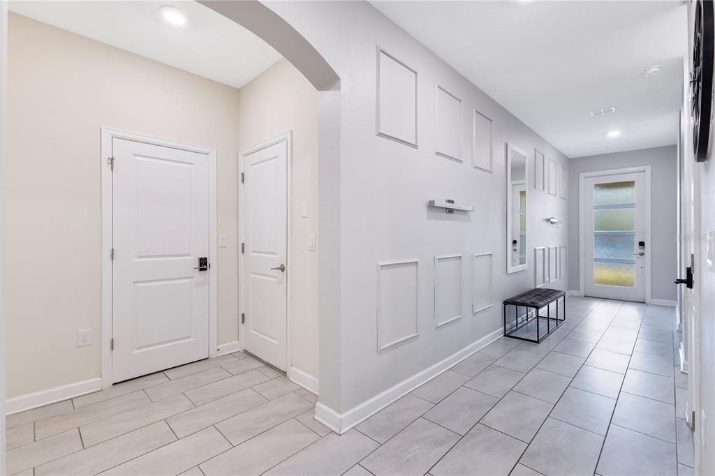 For Sale: $649,000 (6 beds, 5 baths, 3343 Square Feet)