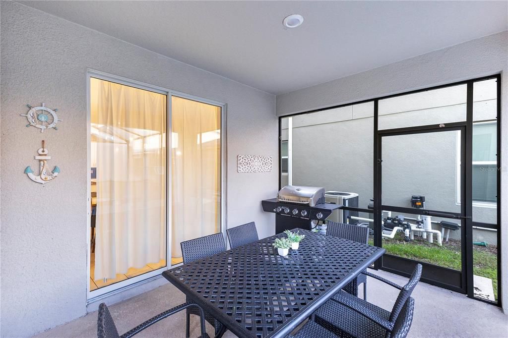 For Sale: $649,000 (6 beds, 5 baths, 3343 Square Feet)