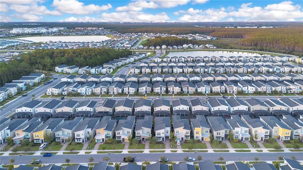 For Sale: $649,000 (6 beds, 5 baths, 3343 Square Feet)