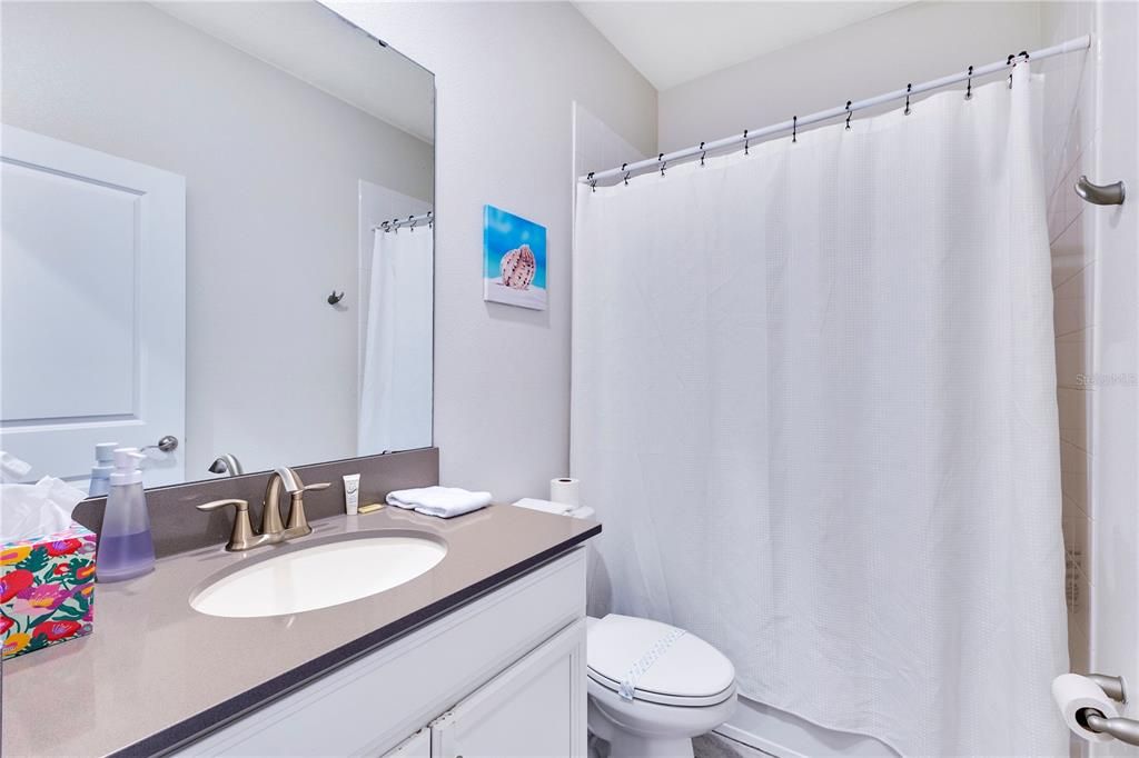 For Sale: $649,000 (6 beds, 5 baths, 3343 Square Feet)