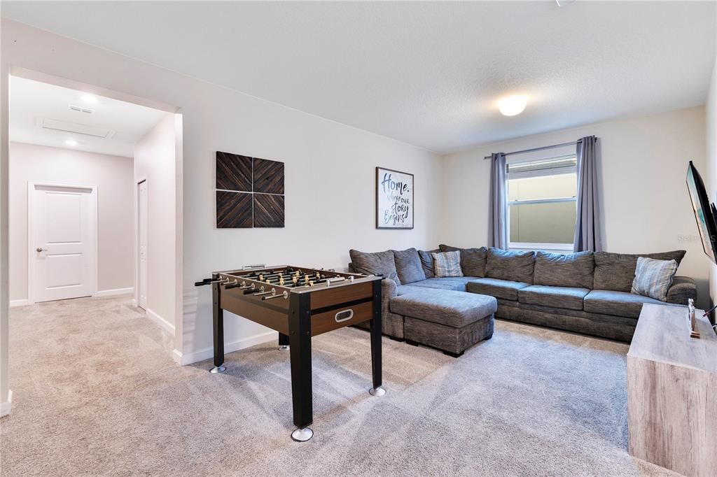 For Sale: $649,000 (6 beds, 5 baths, 3343 Square Feet)