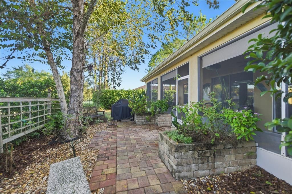 待售: $365,000 (3 贝兹, 2 浴室, 2122 平方英尺)