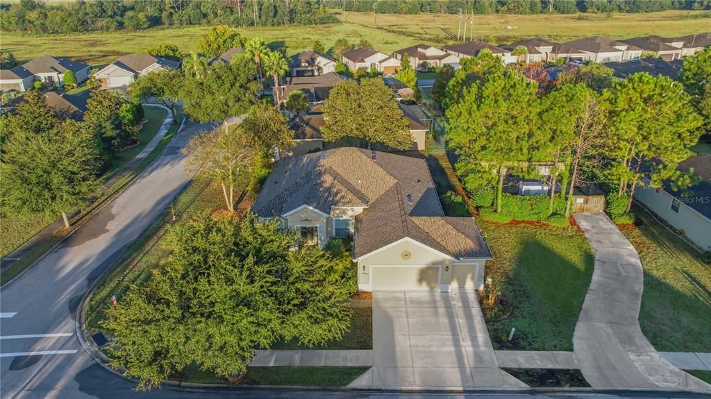 待售: $365,000 (3 贝兹, 2 浴室, 2122 平方英尺)