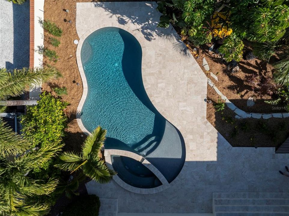 En Venta: $2,750,000 (4 camas, 3 baños, 3232 Pies cuadrados)