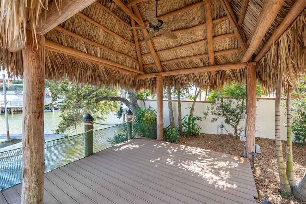 En Venta: $2,750,000 (4 camas, 3 baños, 3232 Pies cuadrados)