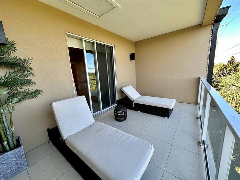 For Sale: $445,000 (3 beds, 3 baths, 2268 Square Feet)