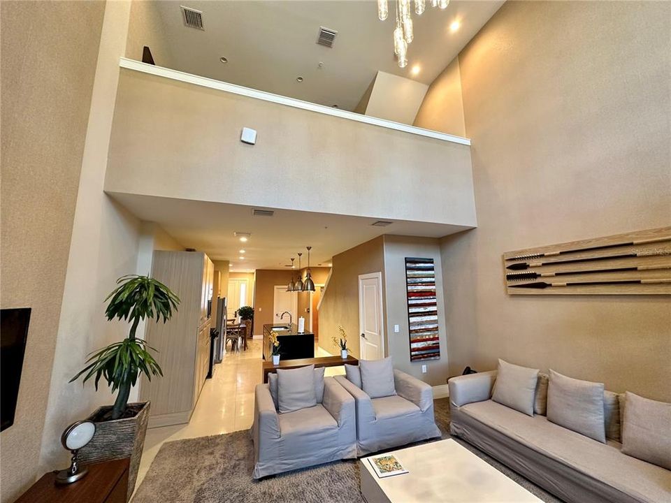 For Sale: $445,000 (3 beds, 3 baths, 2268 Square Feet)