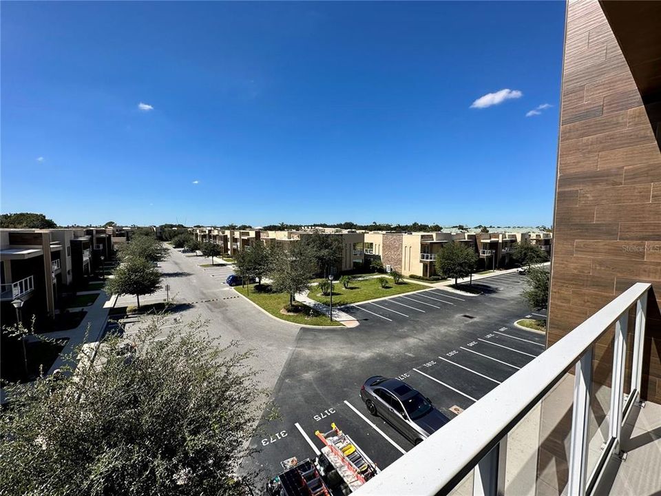 For Sale: $445,000 (3 beds, 3 baths, 2268 Square Feet)