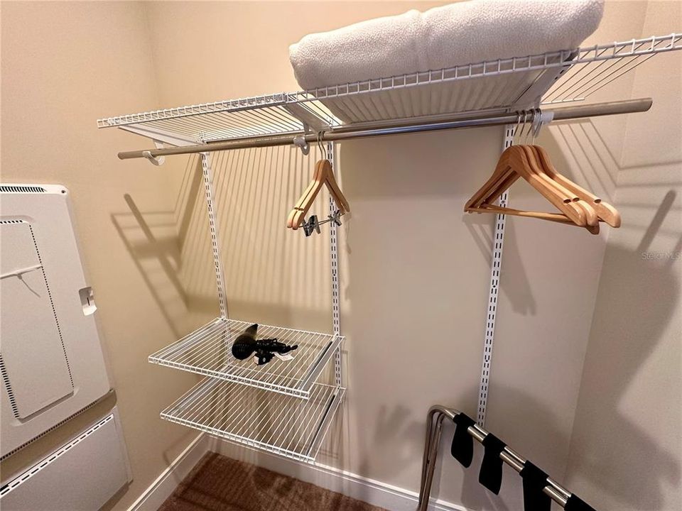 For Sale: $445,000 (3 beds, 3 baths, 2268 Square Feet)