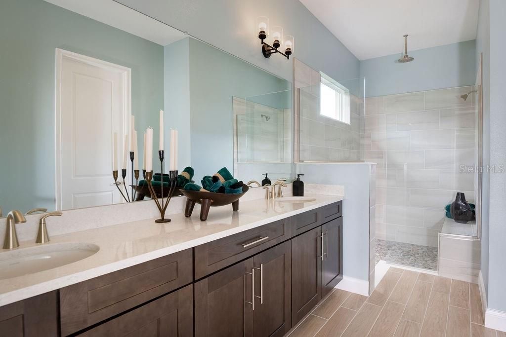 For Sale: $806,380 (4 beds, 3 baths, 2733 Square Feet)