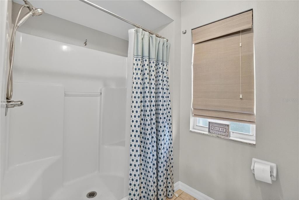 Active With Contract: $285,000 (2 beds, 2 baths, 1496 Square Feet)