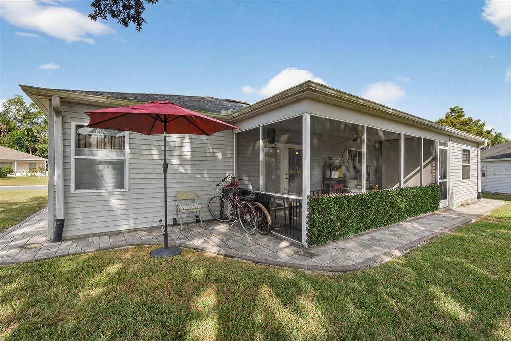 Active With Contract: $285,000 (2 beds, 2 baths, 1496 Square Feet)