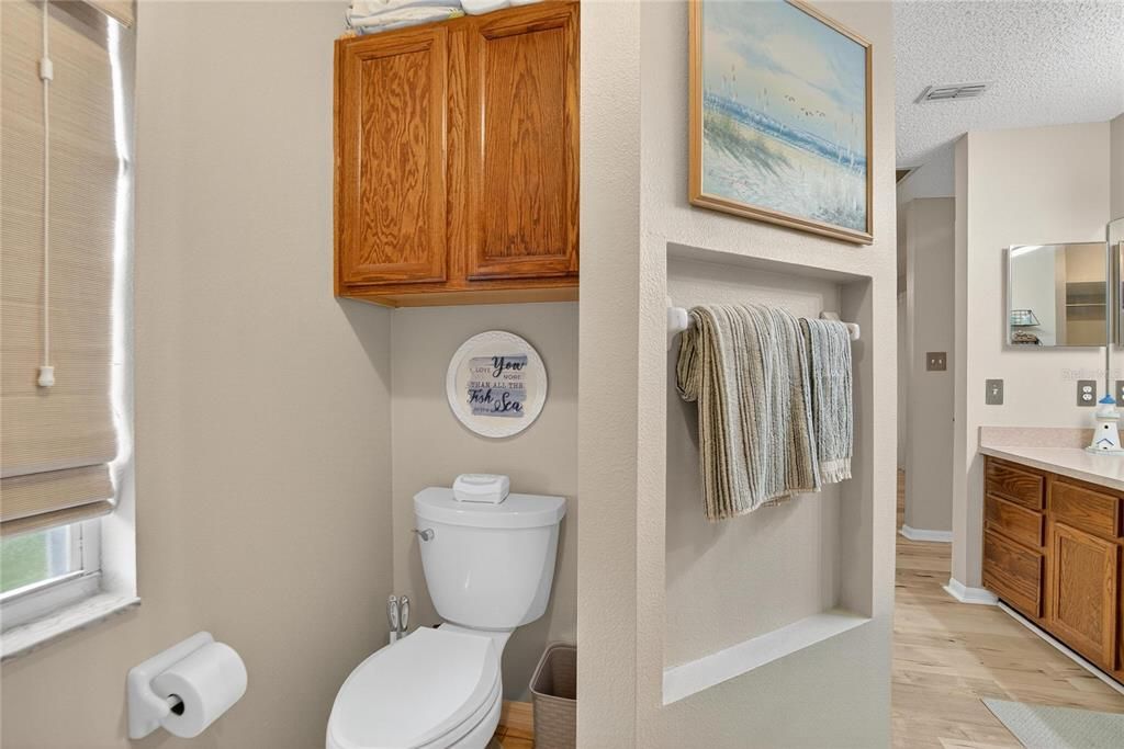 Active With Contract: $285,000 (2 beds, 2 baths, 1496 Square Feet)