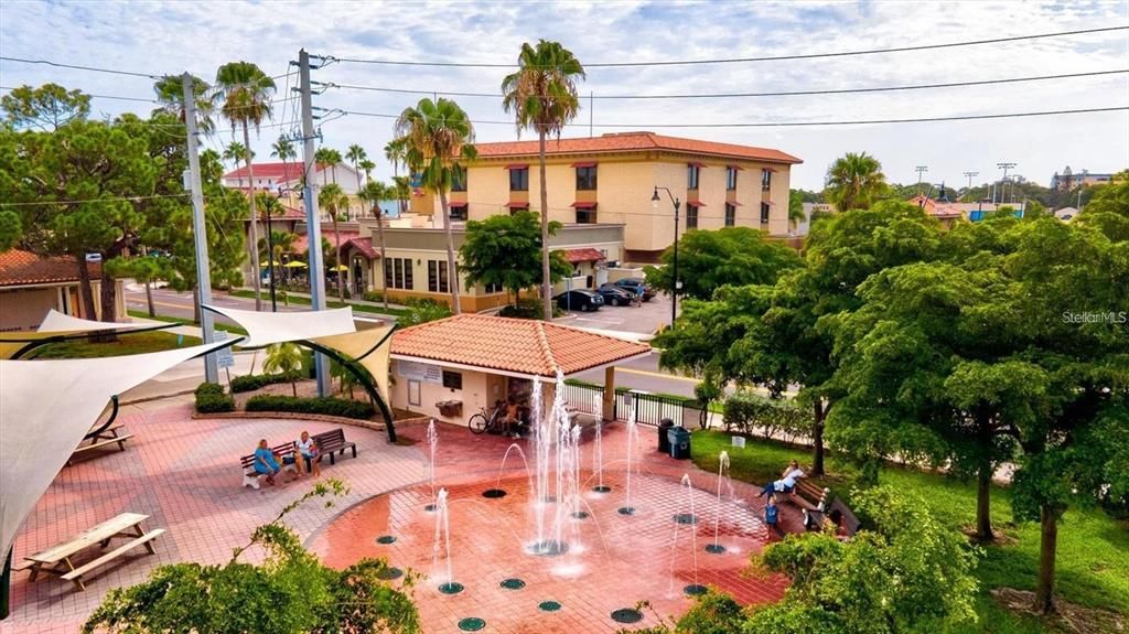 待售: $925,000 (6 贝兹, 0 浴室, 2316 平方英尺)