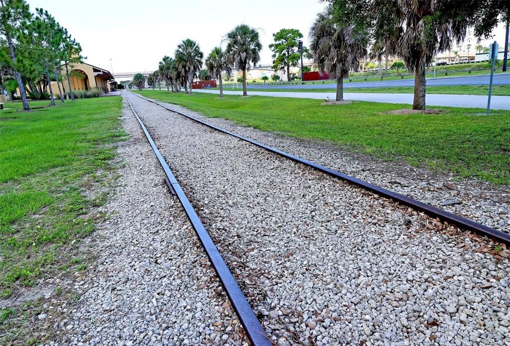 待售: $925,000 (6 贝兹, 0 浴室, 2316 平方英尺)