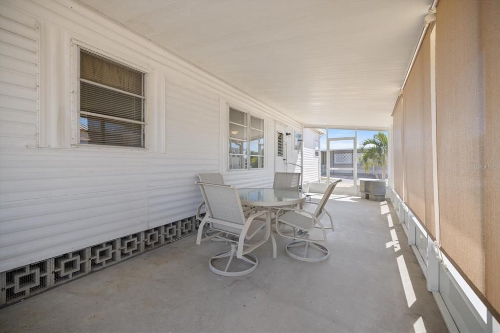 For Sale: $179,900 (2 beds, 1 baths, 624 Square Feet)