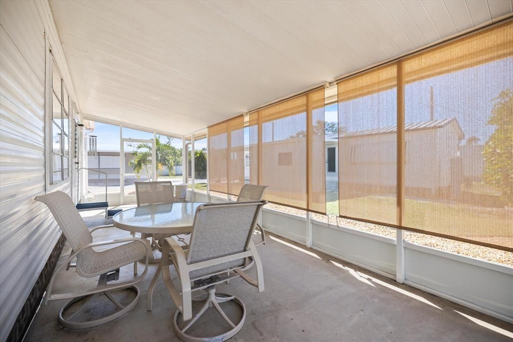 For Sale: $179,900 (2 beds, 1 baths, 624 Square Feet)