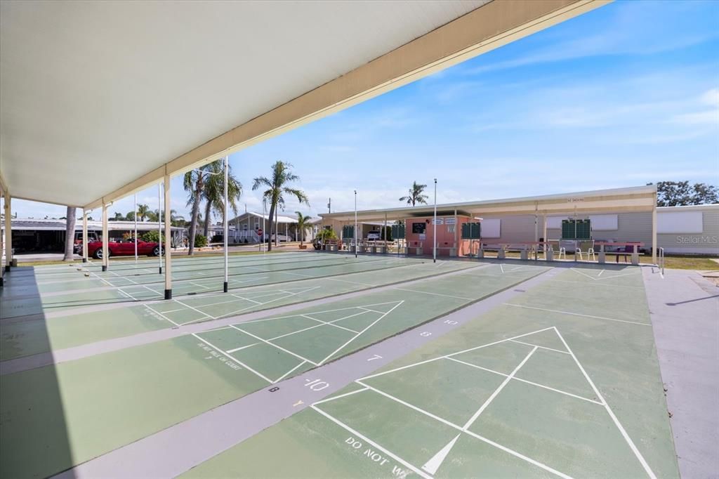 For Sale: $179,900 (2 beds, 1 baths, 624 Square Feet)