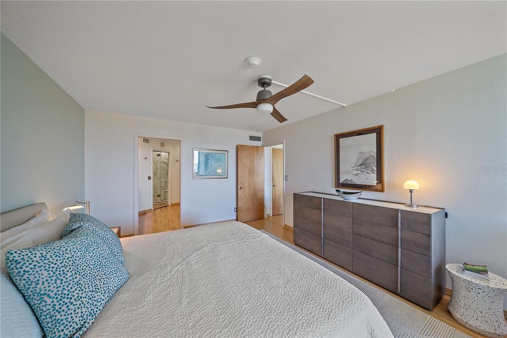 For Sale: $874,500 (2 beds, 2 baths, 1601 Square Feet)