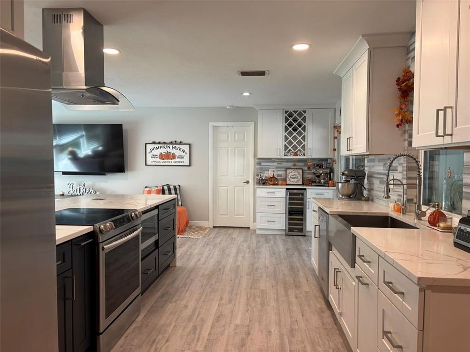 For Rent: $3,500 (3 beds, 2 baths, 1740 Square Feet)