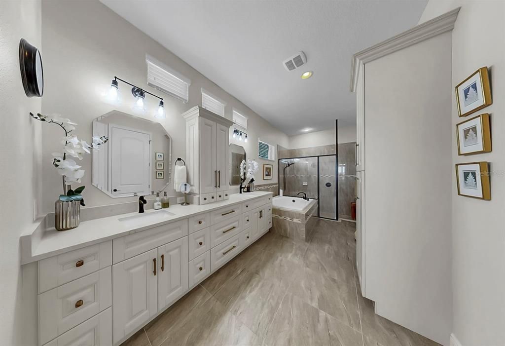 Active With Contract: $935,000 (4 beds, 4 baths, 3708 Square Feet)