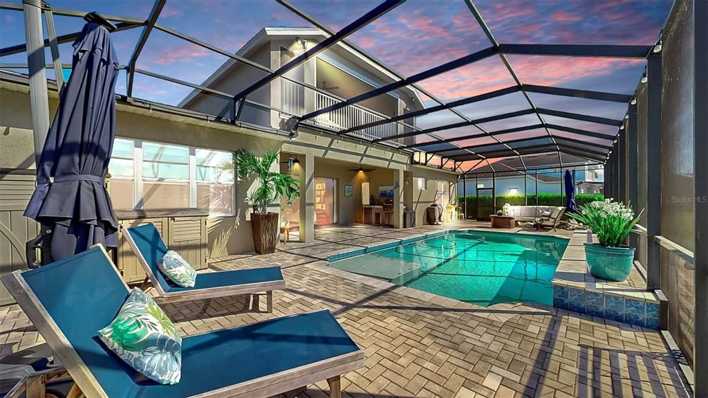 Active With Contract: $935,000 (4 beds, 4 baths, 3708 Square Feet)