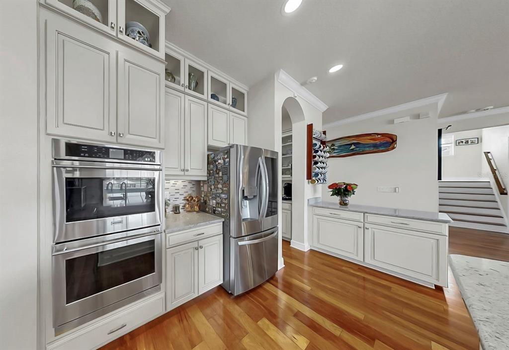 Active With Contract: $935,000 (4 beds, 4 baths, 3708 Square Feet)