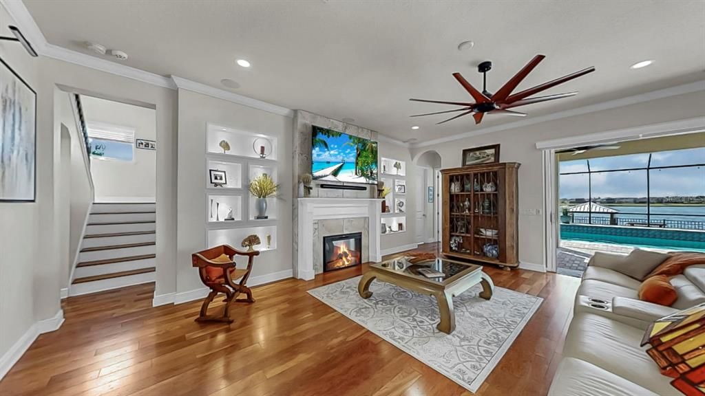 Active With Contract: $935,000 (4 beds, 4 baths, 3708 Square Feet)