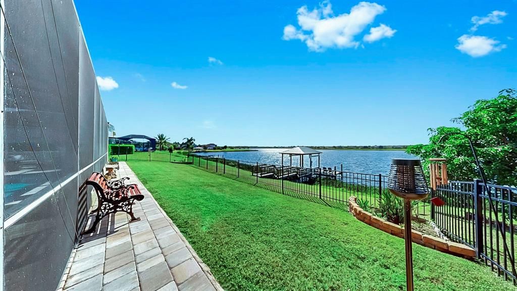 Active With Contract: $935,000 (4 beds, 4 baths, 3708 Square Feet)