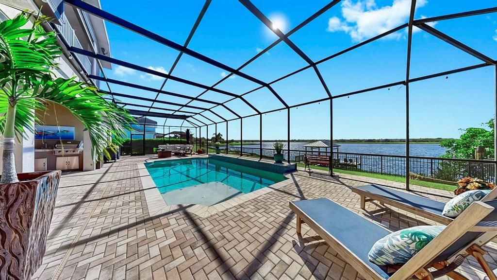 Active With Contract: $935,000 (4 beds, 4 baths, 3708 Square Feet)