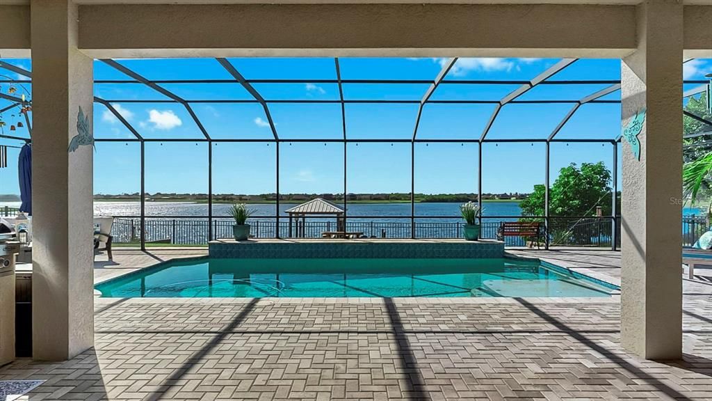 Active With Contract: $935,000 (4 beds, 4 baths, 3708 Square Feet)