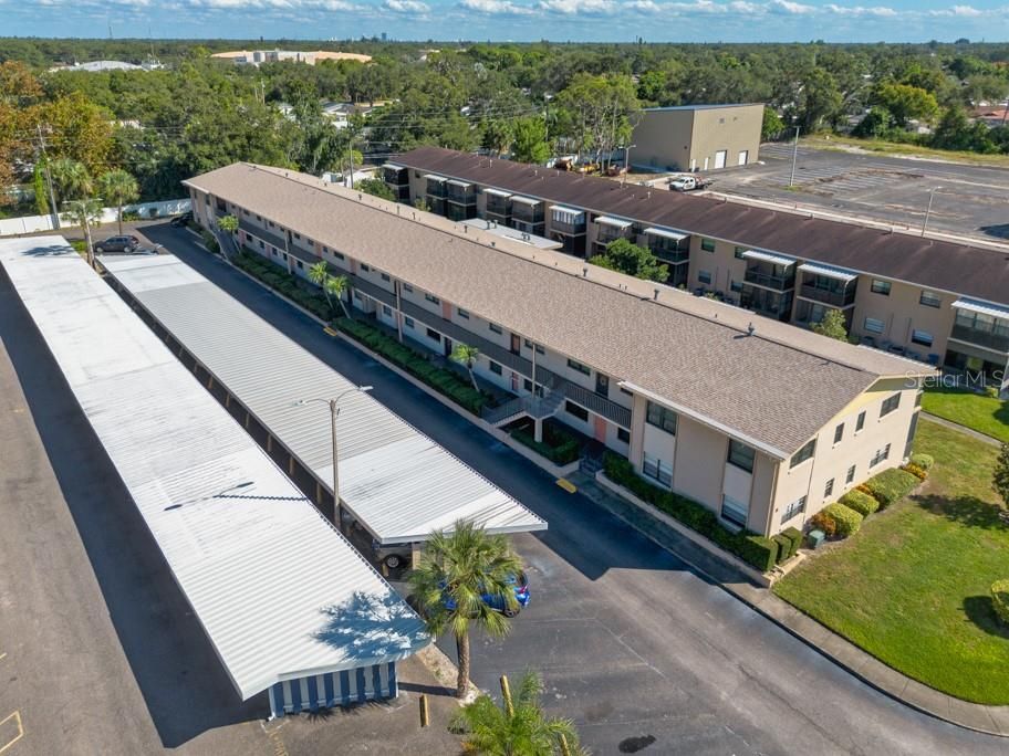 Active With Contract: $90,000 (1 beds, 1 baths, 610 Square Feet)