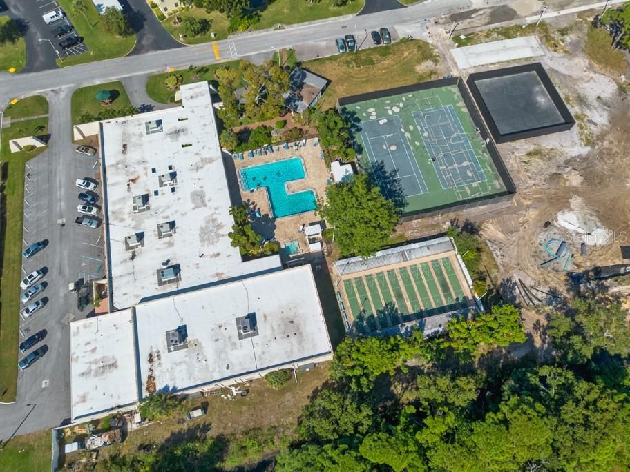 Active With Contract: $90,000 (1 beds, 1 baths, 610 Square Feet)