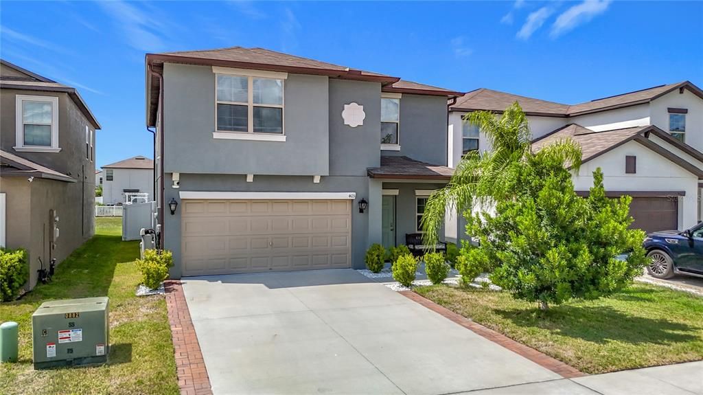 Recently Rented: $2,600 (5 beds, 2 baths, 2190 Square Feet)
