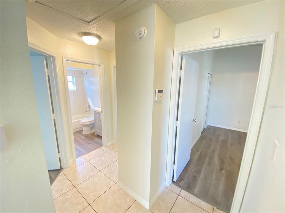 For Rent: $1,995 (3 beds, 2 baths, 1102 Square Feet)