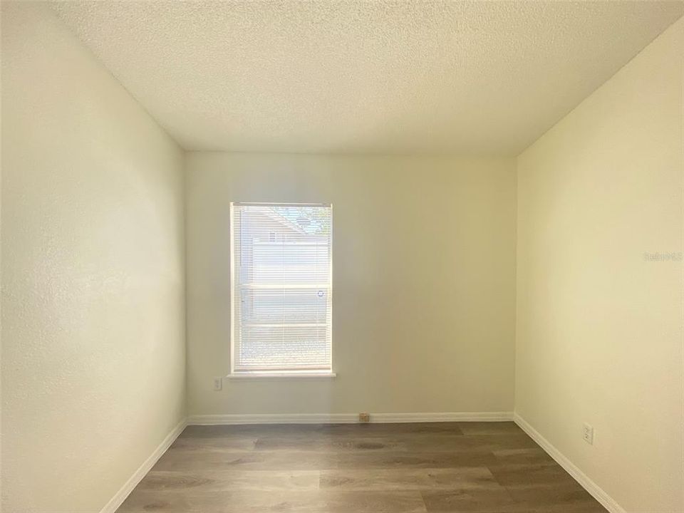 For Rent: $1,995 (3 beds, 2 baths, 1102 Square Feet)