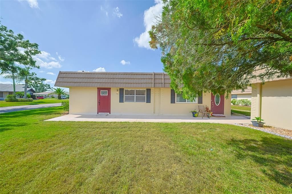 待售: $116,900 (2 贝兹, 2 浴室, 960 平方英尺)