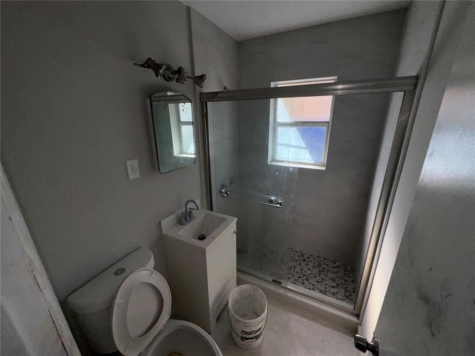 For Sale: $324,999 (4 beds, 0 baths, 1644 Square Feet)