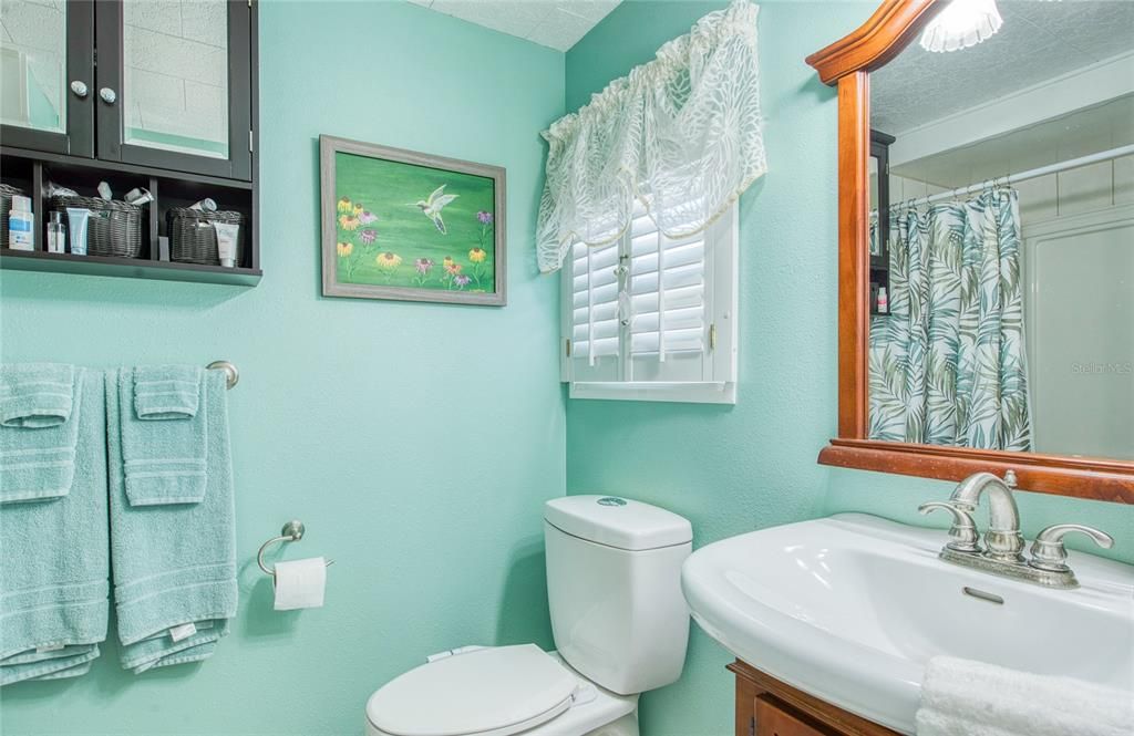 На продажу: $359,000 (3 спален, 2 ванн, 1272 Квадратных фут)